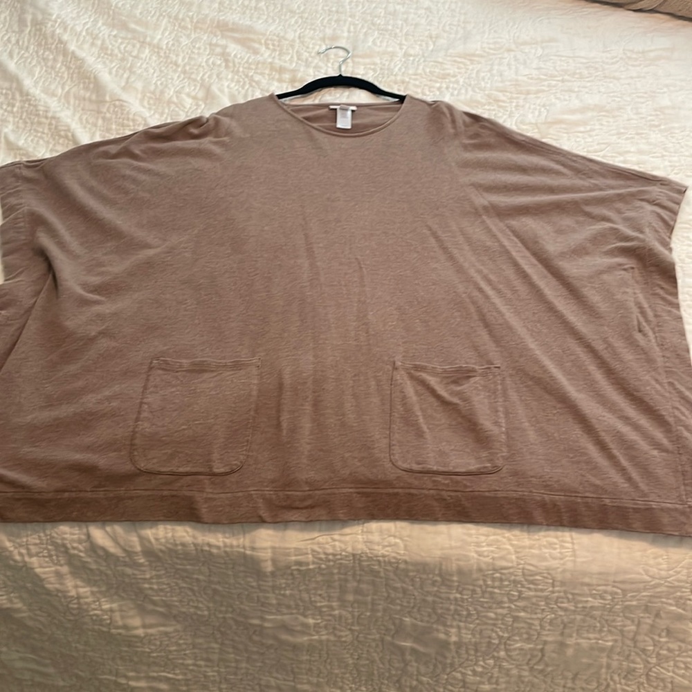 J Jill M/L poncho.  Tan with front pockets